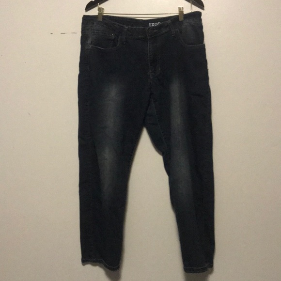 Izod Other - 🔴 Izod comfort fit jeans